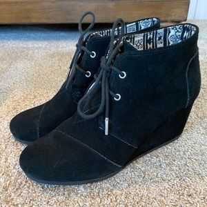 TOMS suede wedges, women’s size 11
